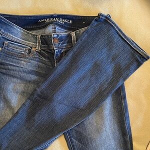 American Eagle Outfitters Women's Dark Blue Skinny Jeans